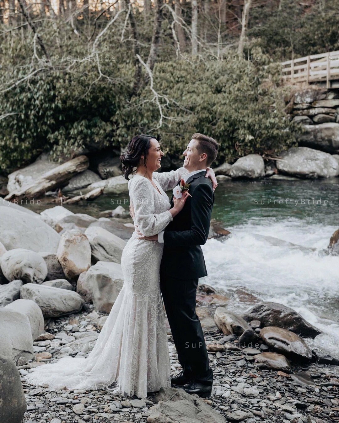 Long Sleeve Mermaid Wedding Dress Beautiful Open Back Mermaid Wedding