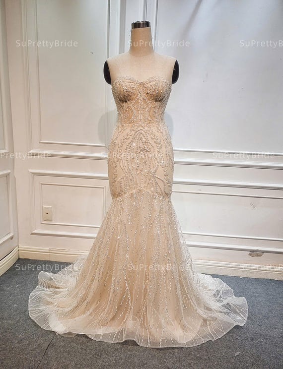 beige uniform dress Off-White Mermaid Wedding Dress Off-White / FR 42 main image 1