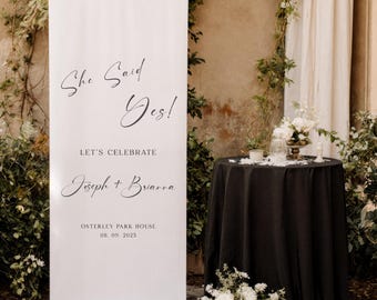 Benutzerdefinierte Stoff Verlobungsfeier Zeichen|Hochzeitszeremonie Zeichen|Hochzeit Willkommensschild|Hochzeitsgeschenke|Willkommen zu unserer Verlobungsfeier Zeichen|