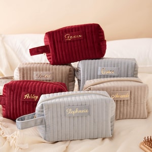 Birthday Gift for her,Custom Makeup Bag,Christmas gifts, Personalized Bridesmaid Gifts, Fashionable gifts, Travel Toiletry Bag, Cosmetic Bag