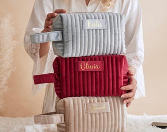 Custom Makeup Bag|Personalized Bridesmaid Gifts|Travel Toiletry Bag|Graduation gift|Birthday Gift for her|Fashionable gifts|Cosmetic Bag
