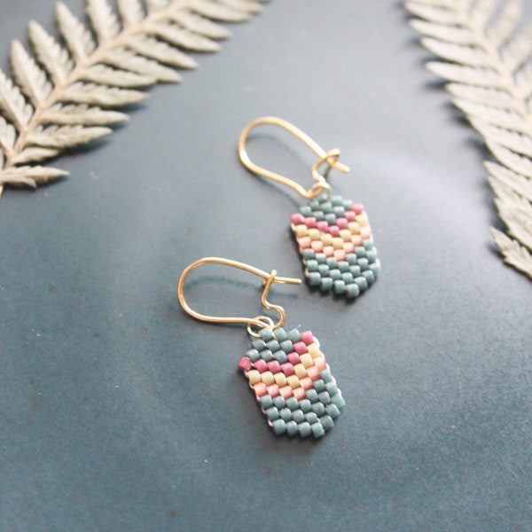 Tiny Chevrons // Beaded fringe earrings, bead earrings, seed bead earrings, dangle earrings