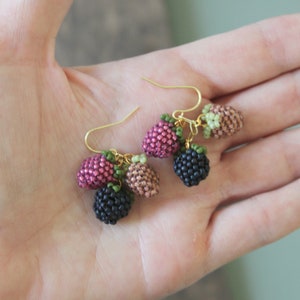 Beaded  earrings, bead earrings, seed bead earrings, dangle earrings, beaded earrings, berry earrings, hand woven earrings, beaded berry