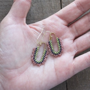 earrings, dangle earrings, trendy jewelry, boho jewelry, beaded hoops, woven earrings, seed bead earrings, bronze hoops, seed bead hoops