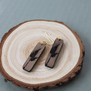 Minimalist earrings, engraved wood earrings, botanical earrings, boho earrings, walnut earrings, nature earrings, dangle earrings, fern image 5