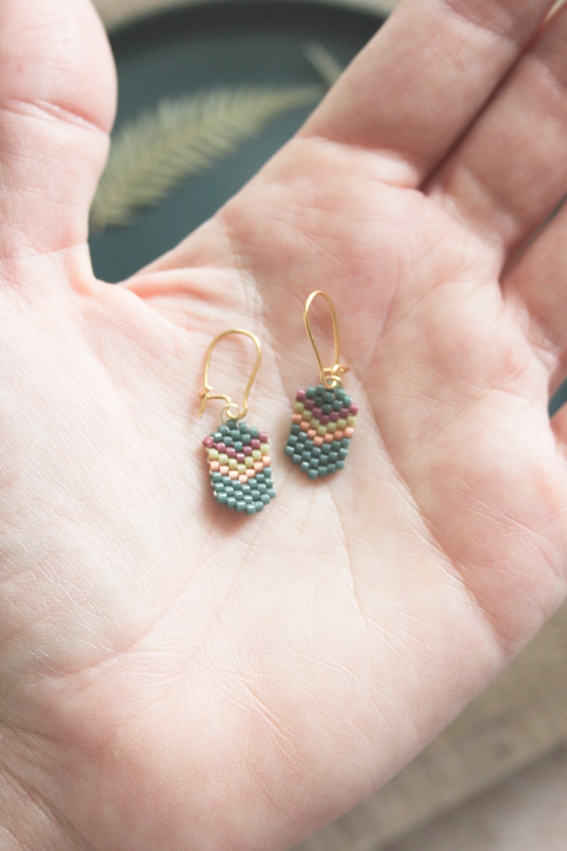 Tiny Chevrons // Beaded fringe earrings, bead earrings, seed bead earrings, dangle earrings image 3