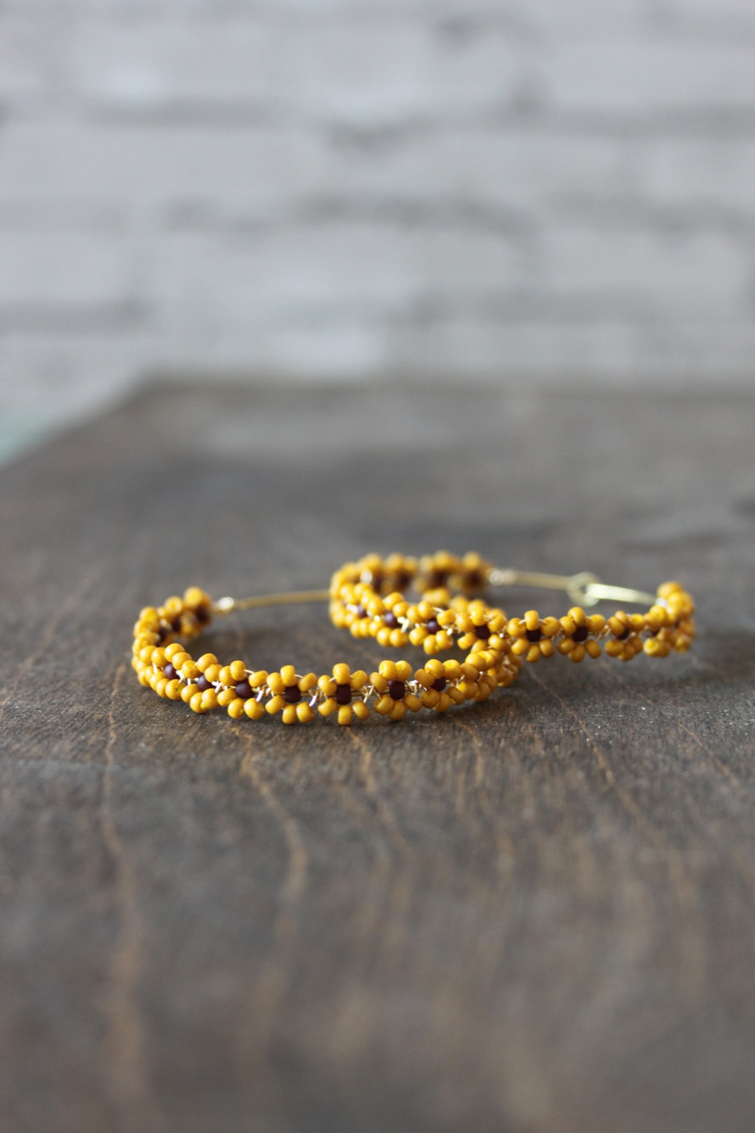 Woven Seed Bead Hoops, Flower Hoops, 90's Style Jewelry, Beaded Flower