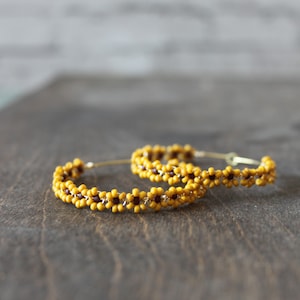 woven seed bead hoops, flower hoops, 90&#39;s style jewelry, beaded flower hoop earrings, flower hoops, hoop earrings, sunflower