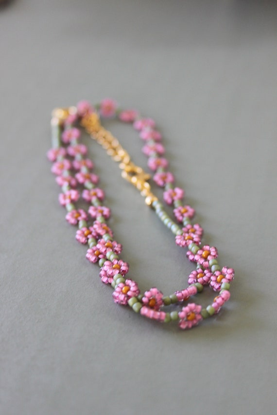 Hand Beaded Daisy Chain Necklace: Pink Seed Bead Flower Jewelry