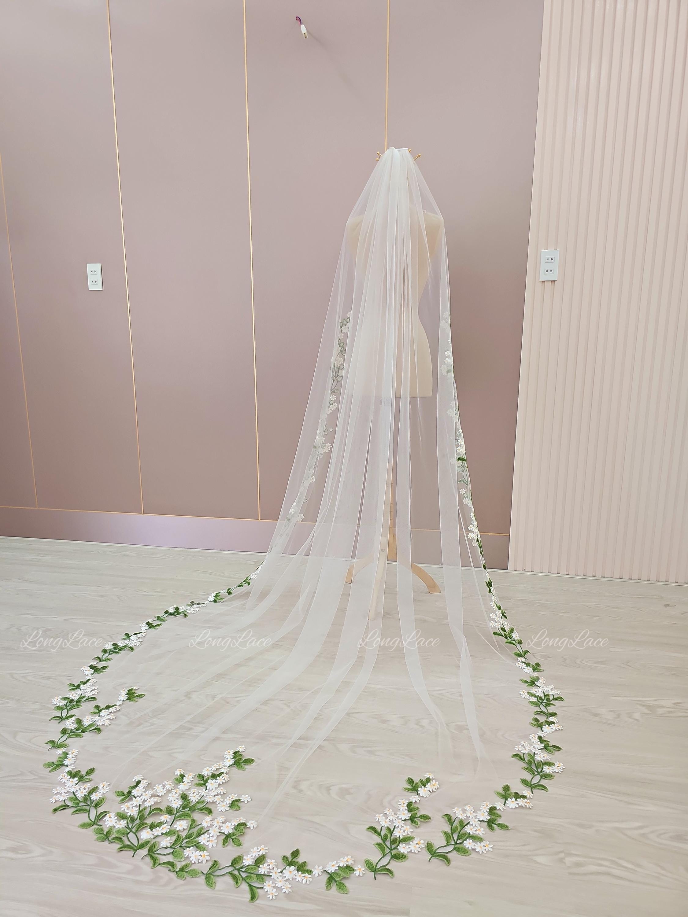 Long Wedding Veil With Floral Embroidery, Garden-inspired  display picture 2