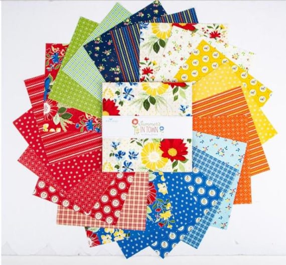 CHARM PACK Summer's in Town Riley Blake