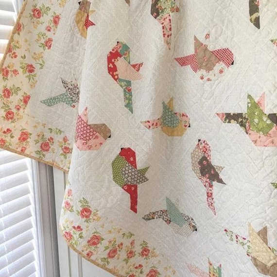 PATTERN FEATHERS BIRD Quilt  Great for Spring and Summer