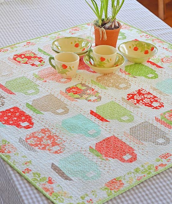 PATTERN TEA for Two TEACUPS Quilt Charm Pack, Fat Eighthy or Scrap Friendly