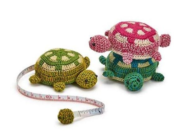 TAPE MEASURE CROCHET Turtle