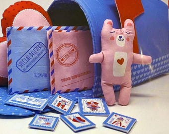 BOITE AUX LETTRES EN TISSU DE LA SAINT-VALENTIN Ours en peluche, boîte aux lettres, Saint-Valentin, timbres et plus