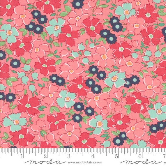 FABRIC SUMMERTIME Florals on Pink