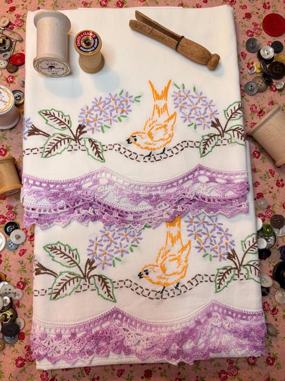 VINTAGE Set Embroidered PILLOWCASES Birds with tatting Purple Lavender