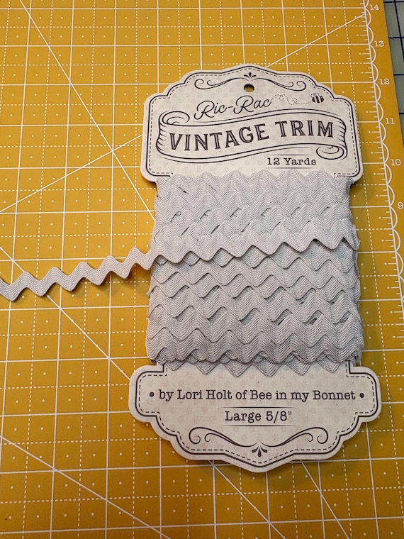 TRIM Large RIC RAC Latte Off White  One Yard     We combine shipping