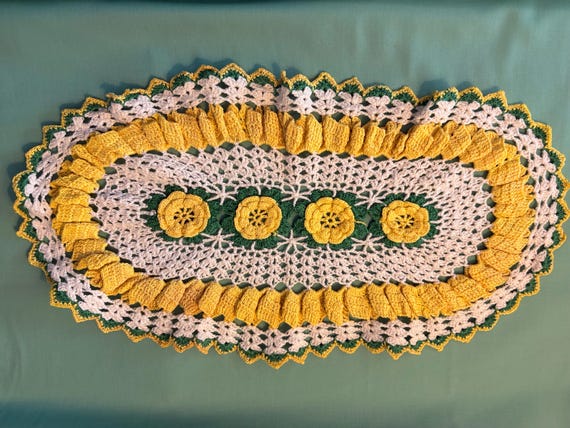 VINTAGE LARGE Oval Crochet Doily yellow green white