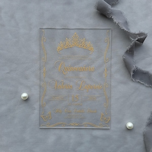 Quinceaňera Einladung, Geburtstagseinladung aus klarem Acryl mit Golddruck, Elegante Acryl Quinceaňera Einladen, Benutzerdefinierte Sweet 16 Einladung