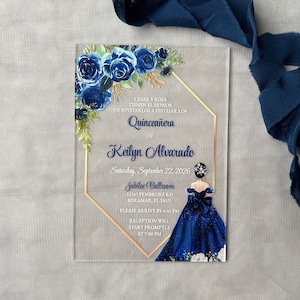 Invitación acrílica con vestido azul real para quinceañeras, invitación para quinceañeras con borde dorado, tarjeta acrílica para quinceañeras, envío gratis