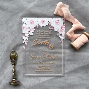 Acryl Blumen Einladungen, Hochzeitseinladungen, Quinceanera Einladung, Blush Rose Invite, maßgeschneiderte Hochzeitskarte mit Umschlag