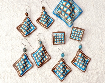 Quilt Jewelry - Mint Log Cabin  - Post earrings - Polymer Clay - Quilter's Gift - Quilt Dangle Earrings - Brooch