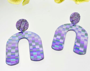 Boucles d’oreilles en fer à cheval violet - Boucles d’oreilles en argile polymère - Boucles d’oreilles uniques - Boucles d’oreilles Statement