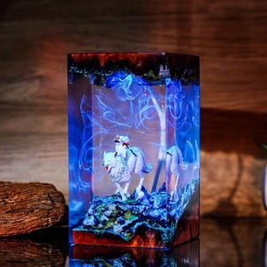 Princess Mo.no.n.oke Diorama Lamp, Epoxy Resin Fantasy Light, Gift for Her, Decorative Lights, Gift For Mom, Hime Resin Lamp, Anime Gift