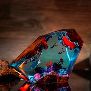 Shark and Diver Night Light, Deep Ocean Night Lights, Epoxy Resin Wood Table Lamp, Gift for Him, Christmas Gift, Decorative Lights