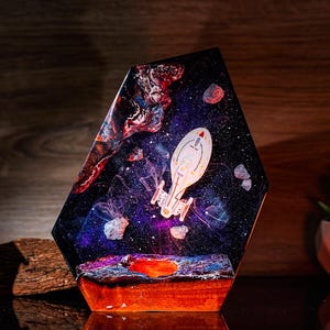 Diorama Star Trek NCC-74656 Night Light, Epoxy Lamp Resin Lights Lamp, Unique Gift for Him or Dad, Back to school gift, Gift For Kids
