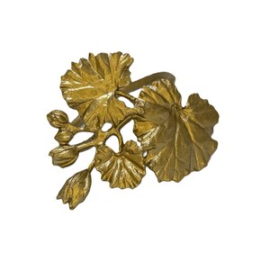 Geranium Pewter Napkin Ring Set of 4 Inspired by Nature