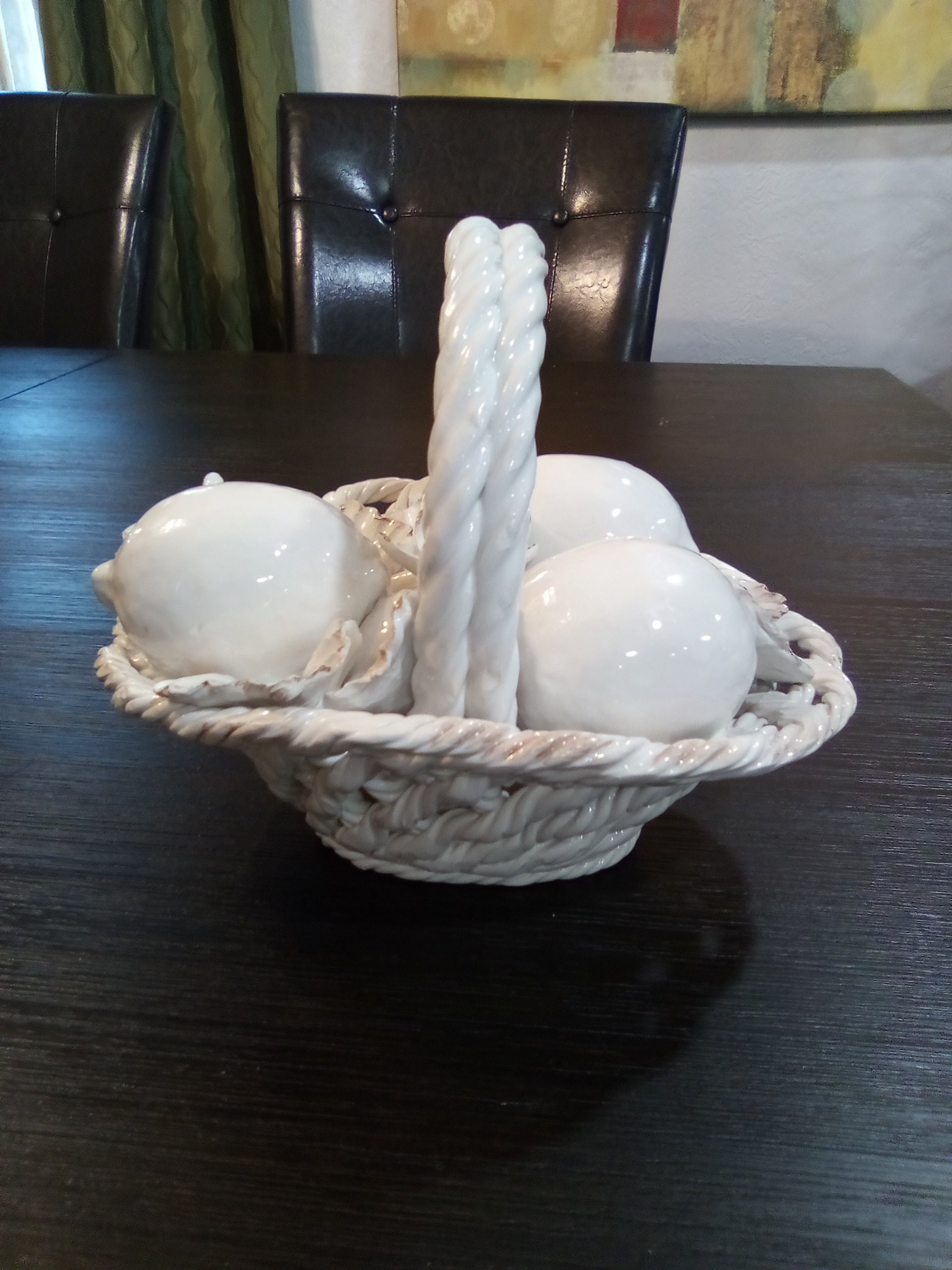 Paire De Vases / Compotiers En Céramique Blanche. Décor T