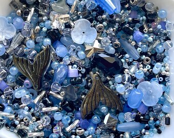 30 g ijsblauwe en roze glaskralensoepmix: doe-het-zelf sieraden maken