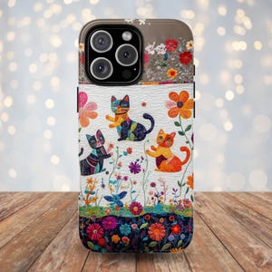 庭にいる幸せな猫の携帯電話ケース/刺繍入り携帯電話ケース iPhone 16 15 14 13 12 11 pro max、Samsung Galaxy S22 S23 S24 Ultra、Google