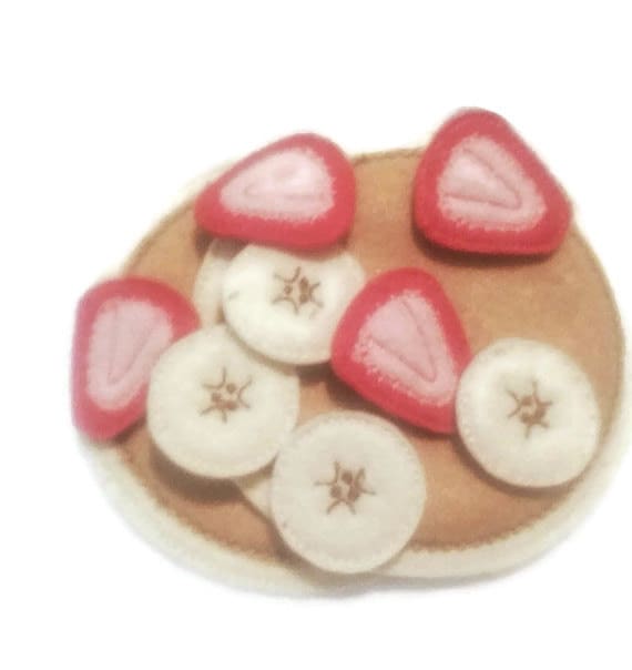 Felt play food - pretend food - play kitchen food - 2 Felt pancakes with strawberries and bananas pretend play food - play kitchens #PF2527 Il_570xn