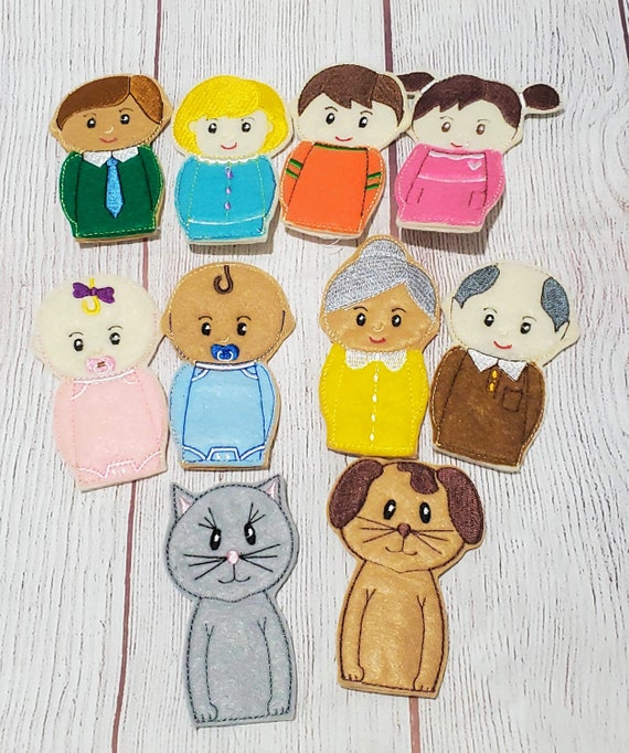 My Family Felt finger Puppets with house and RV quiet book pages, Finger puppet educational toddler toy Il_570xn
