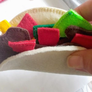 Felt taco play food - pretend food for play kitchen food -  Felt Bean Or Meat Taco #PF2551