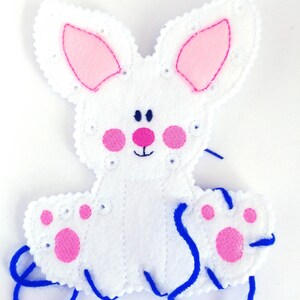 Easter basket filler - lacing bunny rabbit - Easter bunny treat - Easter basket stuffers - Easter basket gifts - Sunday school