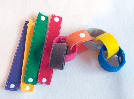 Felt snap chains set of 10 loops busy bags Perfect for party favors, school treats busy bags or quiet books #3817 Il_570xn