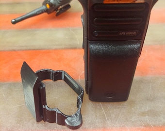 Fondina radio Motorola APX 6000XE per pompieri/paramedici/servizio di emergenza medica con clip da cintura – stampata in 3D, vestibilità sicura