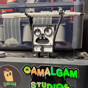 Doodle Bob Pencil Holder