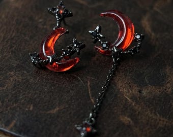 Pendientes asimétricos de luna gótica, pendientes colgantes de media luna roja oscura de estilo bruja.