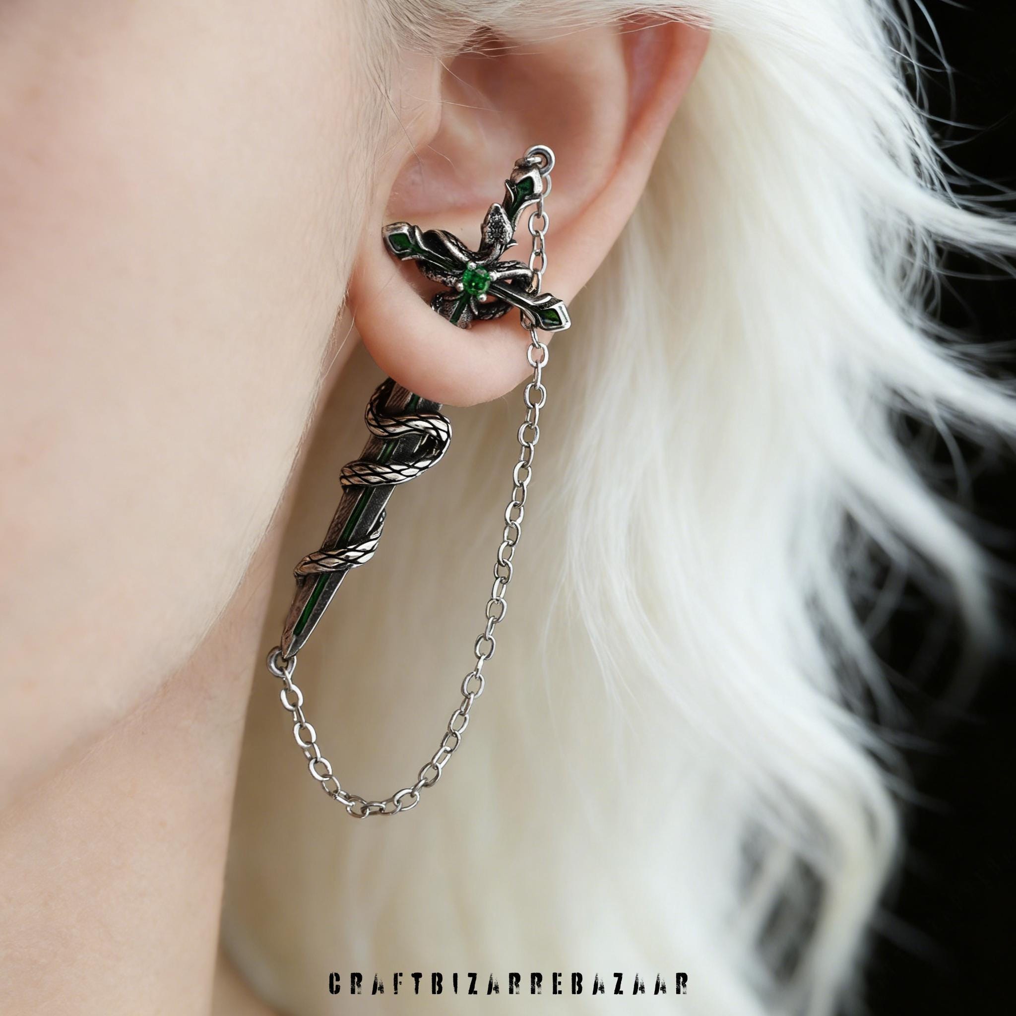Orecchini con spada di moda Vintage Cool Punk Crystal Ear
