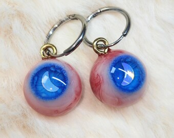 Handmade Resin Eyeball Earrings: Gothic Funky Jewelry