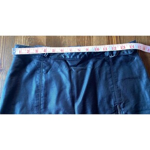 Vintage Clothing | Free People | Black Vegan Leather | Mini Skirt | Zipper Detail | Women | Y2K image 8