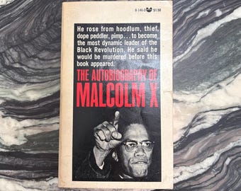 Vintage Book - the Autobiography of Malcolm X, Grove Press, 1966, 1st Paperback Edition, 26th Printing