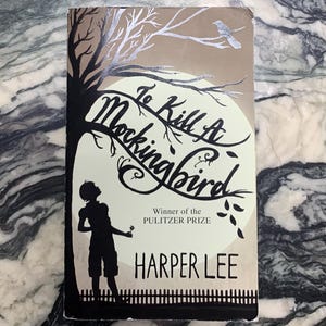 Harper Lee, to Kill a Mockingbird, Hachette Books, 2010, Paperback