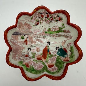 Vintage Japanese porcelain footed bowl
