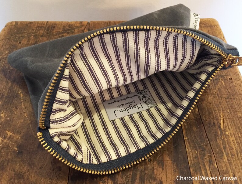 Waxed Canvas Zipper Pouch